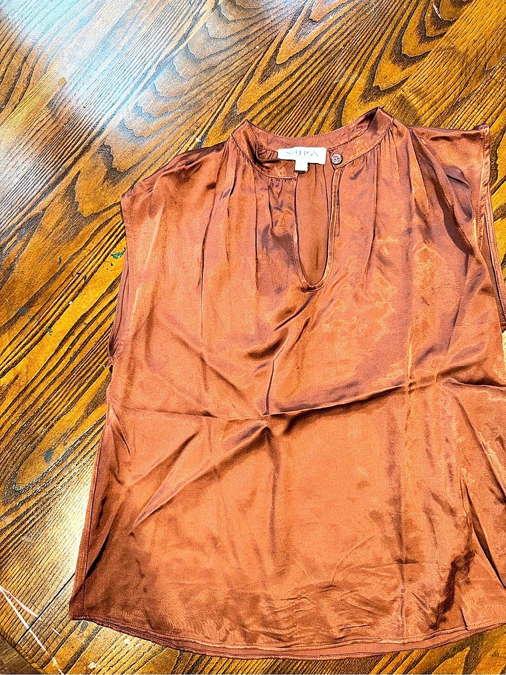 Nation LTD Rust Satin Keyhole Blouse Cap Sleeve Size S Small